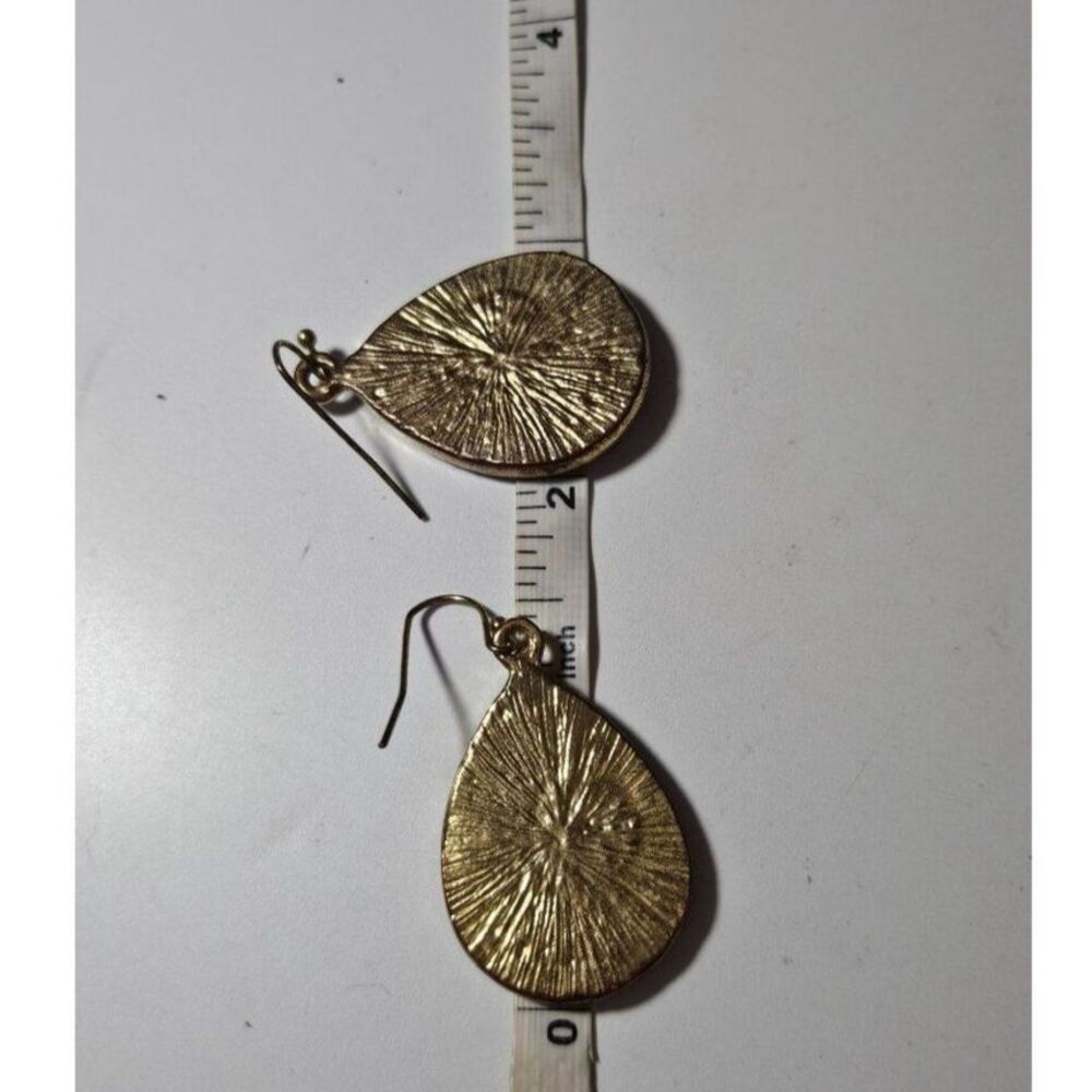 Gold tone metal teardrop shaped rhinestone earrings - Picture 6 of 9
